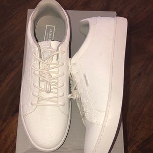 Men’s Jack and Jones sneakers